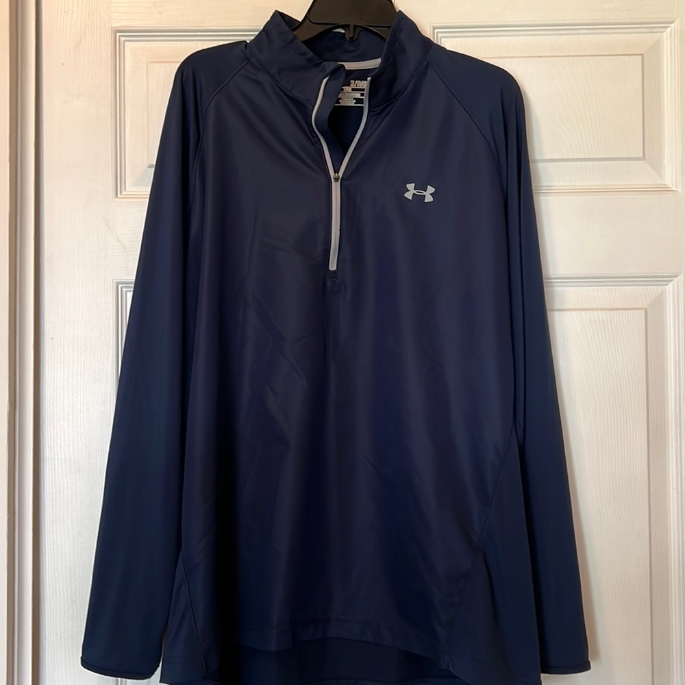 Under Armour Men’s pullover